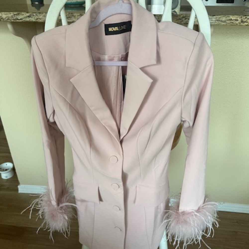 Fashion nova pink suit skirt set size Small NWT